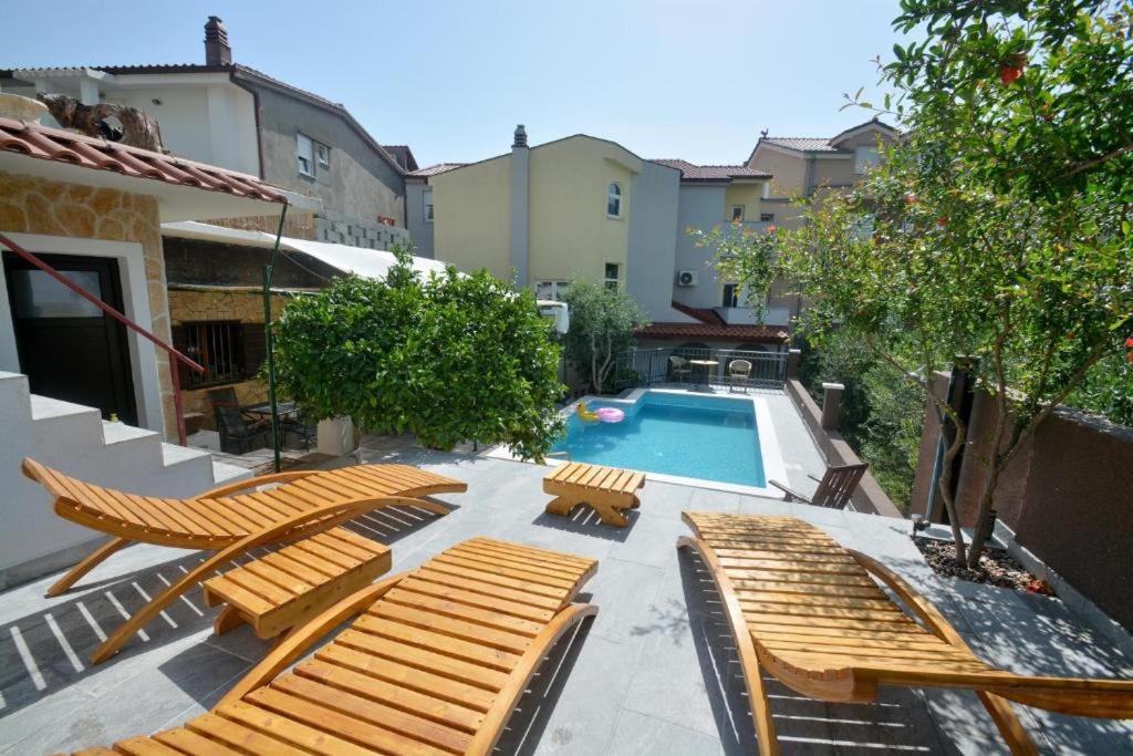 ז'סניסה Villa Vlade- From The Heated Pool To The Beach In 1 Minute מראה חיצוני תמונה