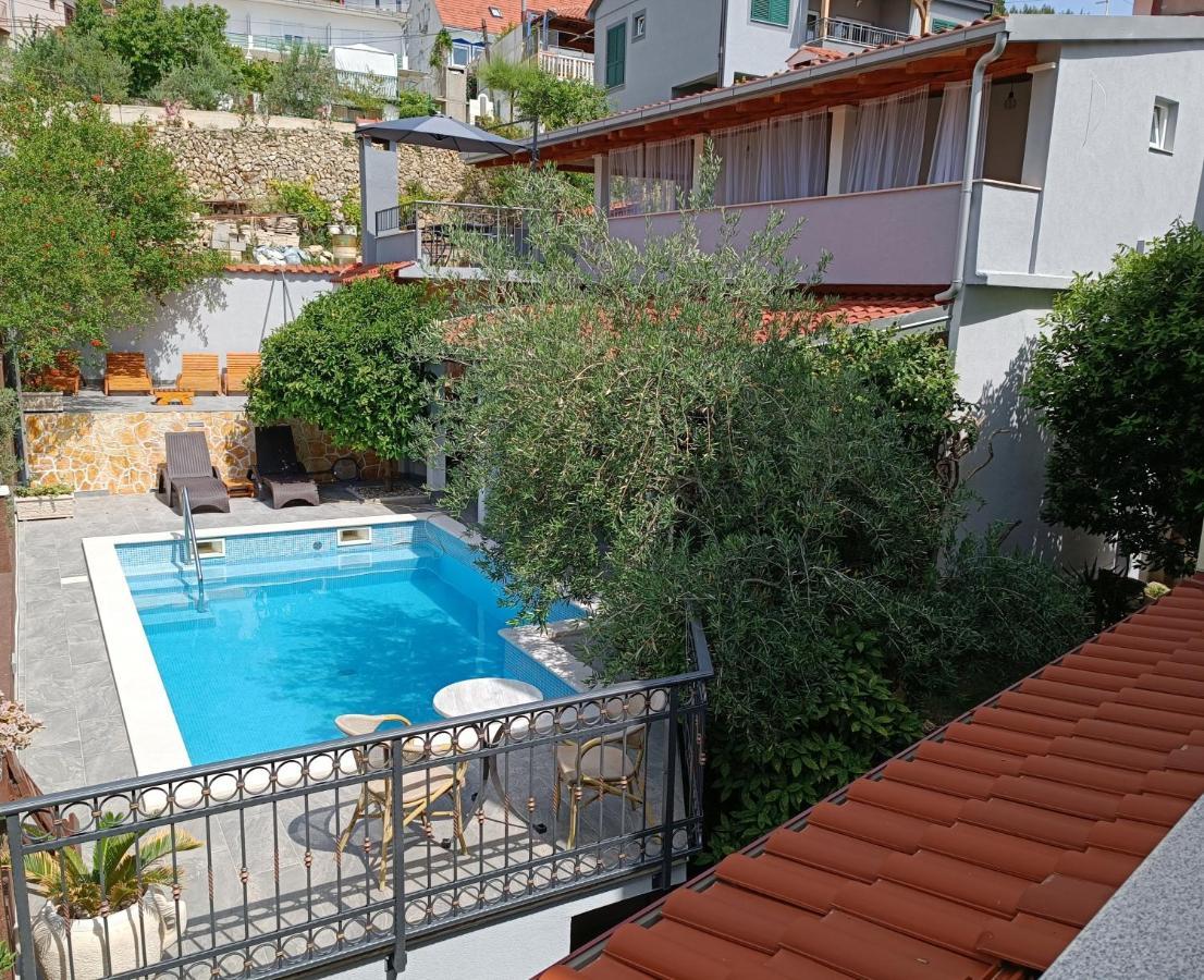 ז'סניסה Villa Vlade- From The Heated Pool To The Beach In 1 Minute מראה חיצוני תמונה
