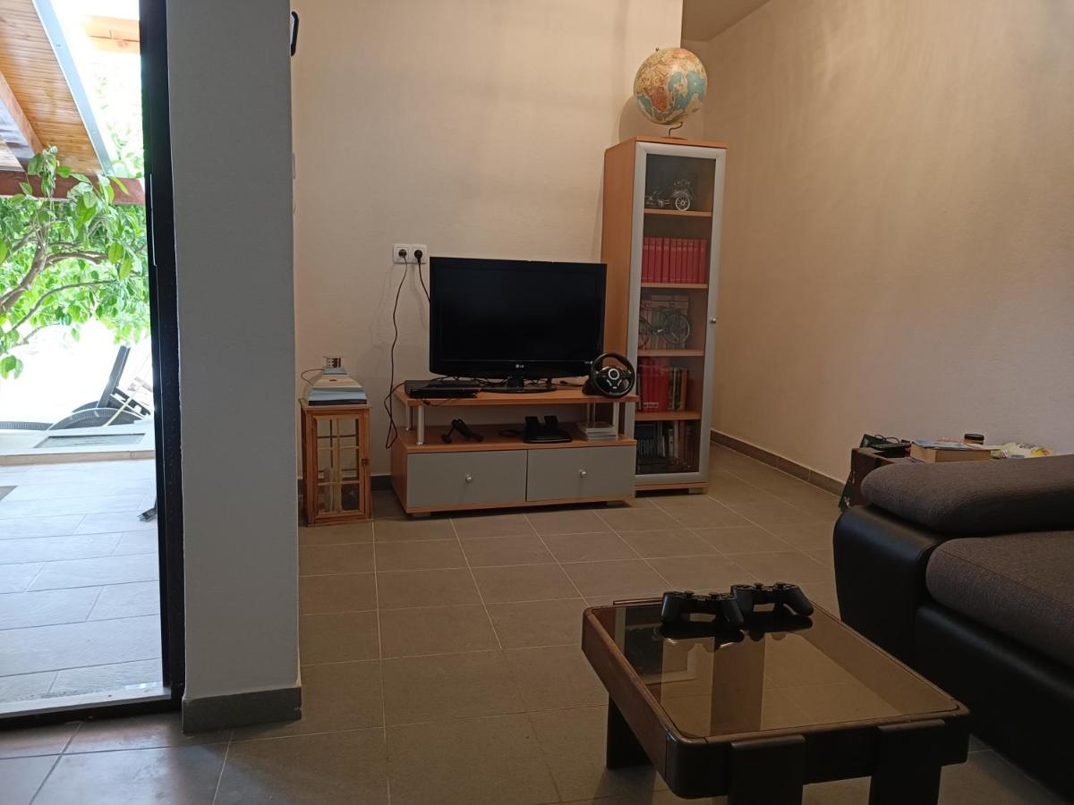 ז'סניסה Villa Vlade- From The Heated Pool To The Beach In 1 Minute מראה חיצוני תמונה