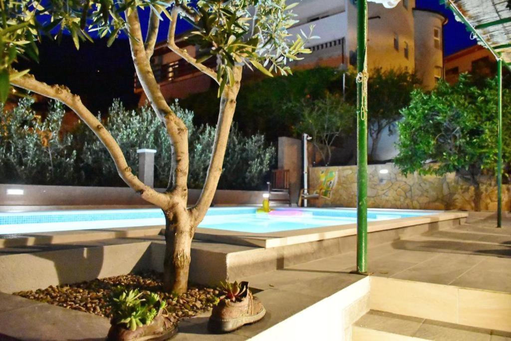 ז'סניסה Villa Vlade- From The Heated Pool To The Beach In 1 Minute מראה חיצוני תמונה