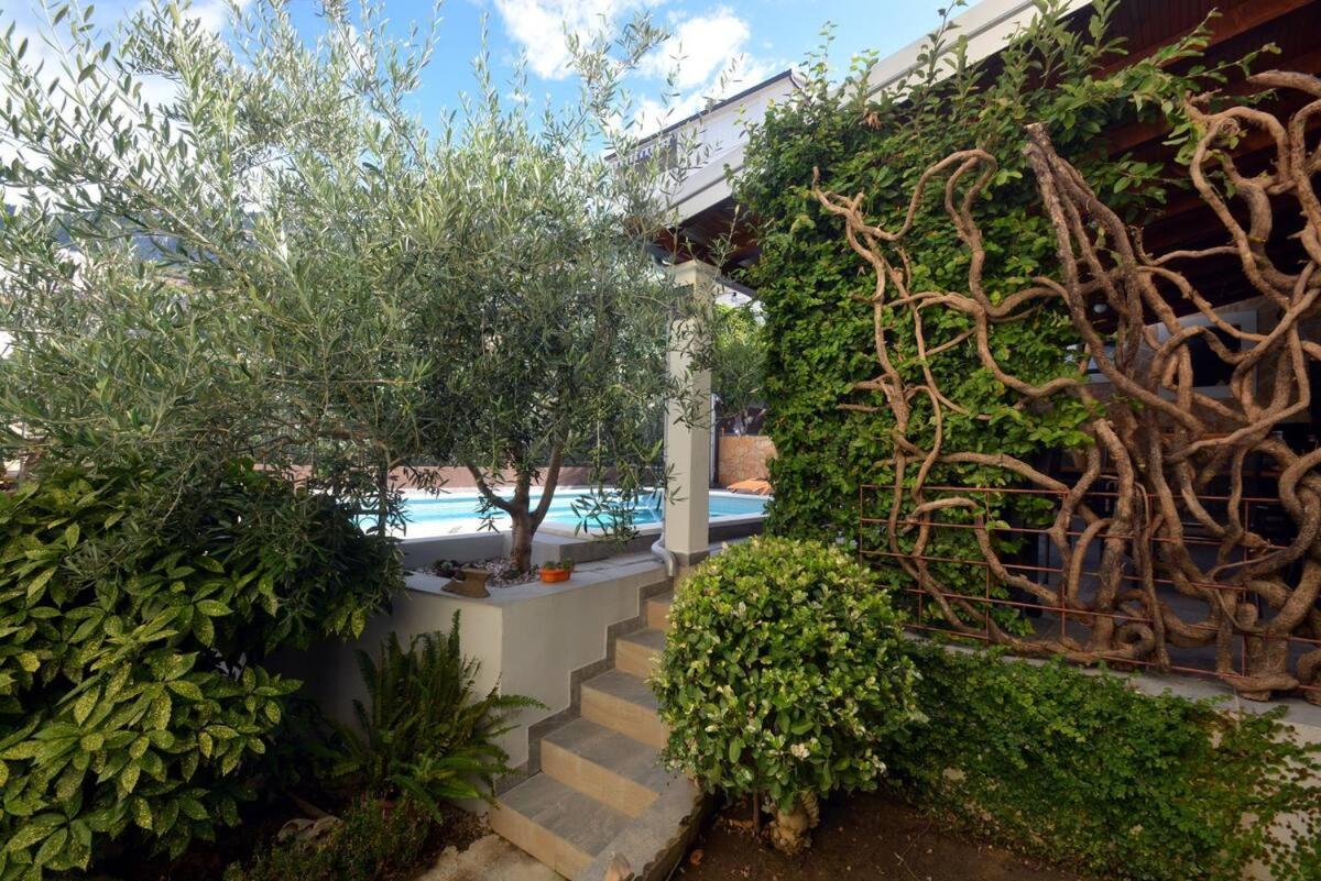 ז'סניסה Villa Vlade- From The Heated Pool To The Beach In 1 Minute מראה חיצוני תמונה