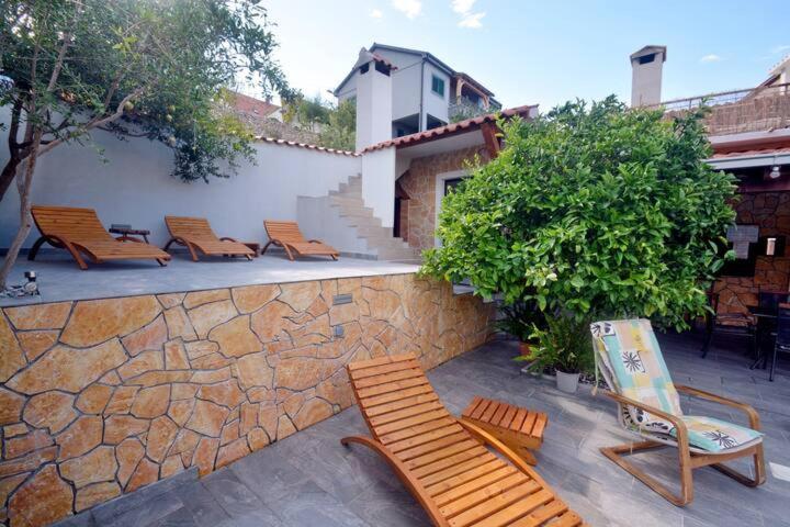 ז'סניסה Villa Vlade- From The Heated Pool To The Beach In 1 Minute מראה חיצוני תמונה